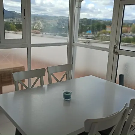 Amplio Atico Con Terraza Y Vistas